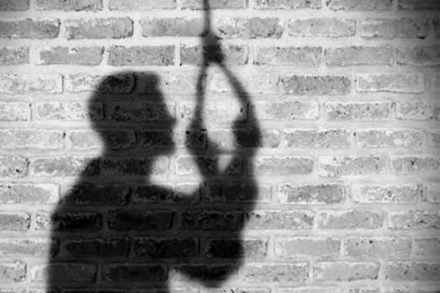 चिपळूण तालुक्यात तिघांची आत्महत्या