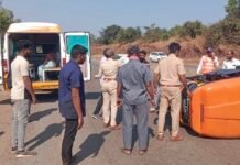 हातखंबा येथे रिक्षा- ट्रकच्या धडकेत तिघेजण जखमी