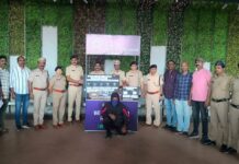 कोकण रेल्वे मार्गावर चोरी करणाऱ्या टोळीचा पर्दाफाश