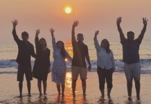 ‘निरोप २०२५ ला, स्वागत २०२६’ चे; भाट्ये समुद्रकिनारी पर्यटकांचा महापूर