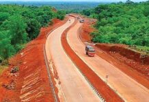 मुंबई-गोवा महामार्ग; नियोजनाच्या अभावामुळे कोकणवासीयांचा प्रवास अद्याप खडतर