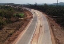 मुंबई–गोवा महामार्गावरील काम संथगतीने करणाऱ्या दोन ठेकेदारांना १६ कोटींचा दंड