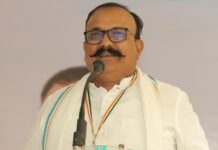 देशात दोन विचारधारांची लढाई; काँग्रेसकडे संविधानाचा मार्ग, तर भाजपाकडे मनुवादी विचार