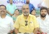सरकारने 220 रुपये देऊन हापूस उत्पादकांच्या तोंडाला पाने पुसली