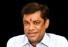 भूसंपादनाच्या मोबदल्यासह स्थानिकांना टोलमाफी करा