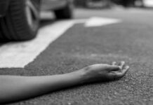 आठवडा बाजार येथे दुचाकीच्या धडकेत वृद्ध गंभीर जखमी