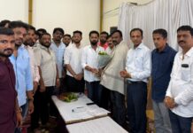 संगमेश्वर तालुका युवासेनेच्या बैठकीला युवा कार्यकर्त्यांचा मोठा प्रतिसाद