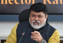उद्धव ठाकरेंचा कार्यकर्त्यांना धीर देण्याचा प्रयत्न