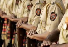 जिल्हा पोलीस दलातील १२ अधिकारी व अंमलदारांना सेवा पदक जाहीर