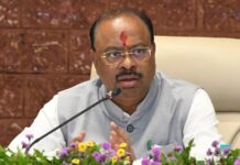वर्षभरात महसूल यंत्रणा पारदर्शक, ऑनलाईन करणार