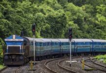 दिवाळीसाठी कोकण रेल्वे मार्गावर १२ विशेष ट्रेन